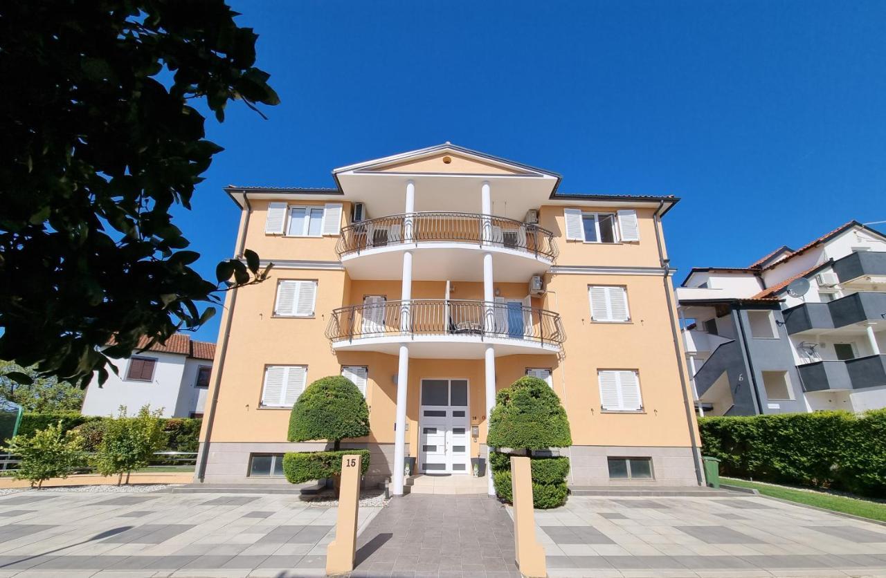 Apartments Medulin - Orijeta Екстер'єр фото